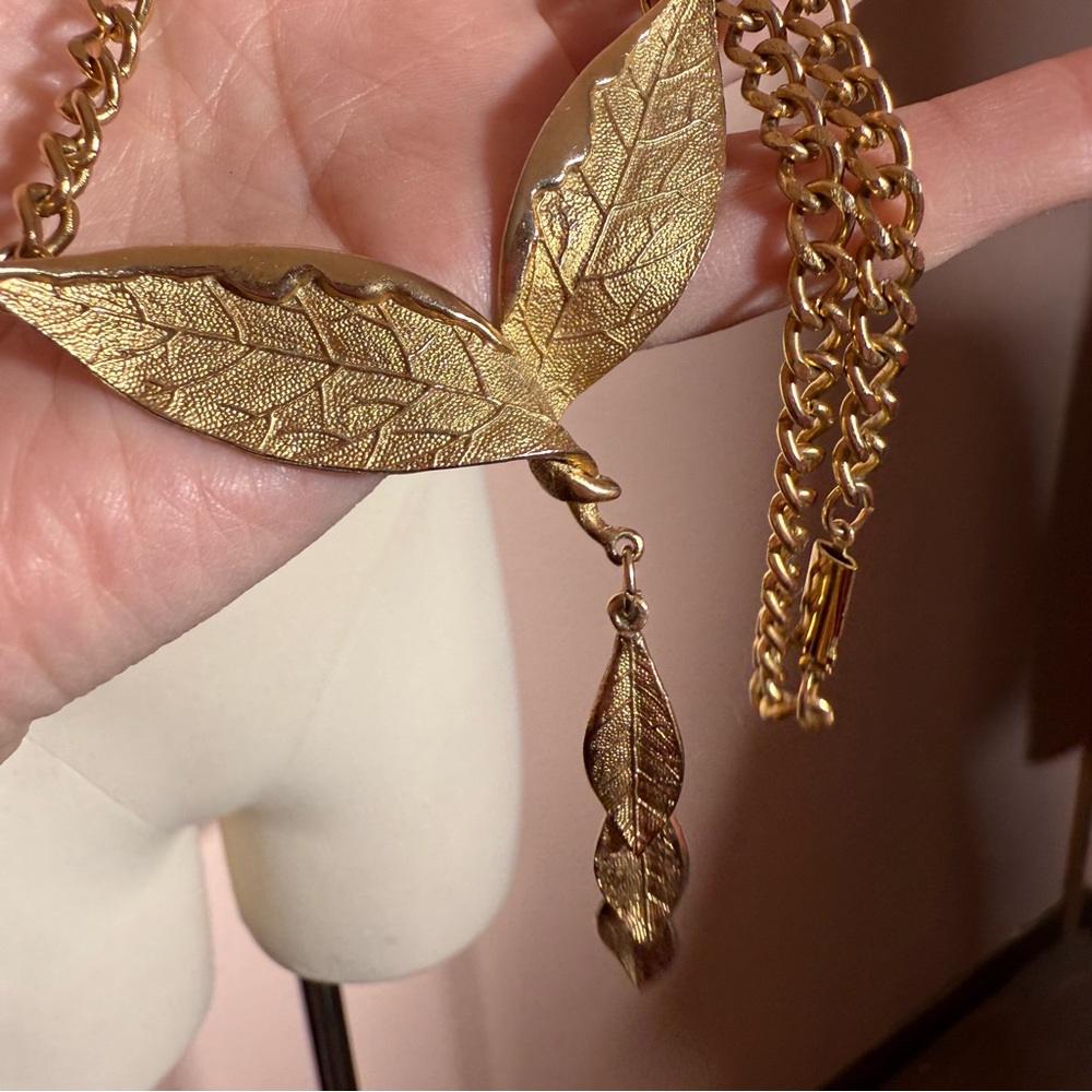 Vintage Modernist Art deco Matte Gold brutalist lariat necklace 22 in